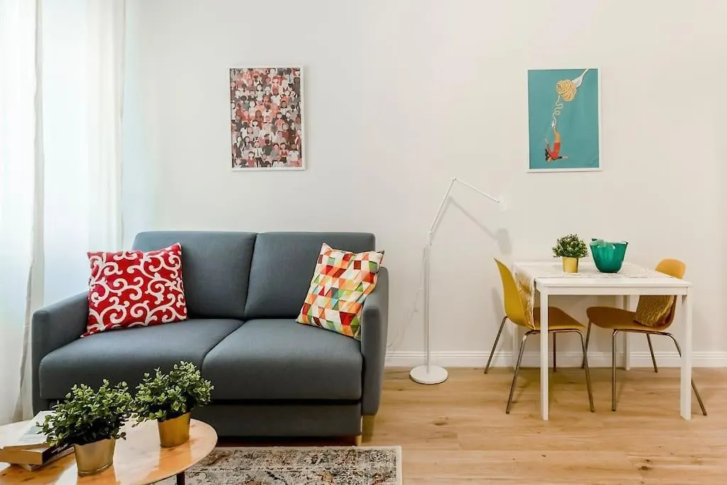 Casa Oriana 2 Milano Centro-Metro M1 Apartment